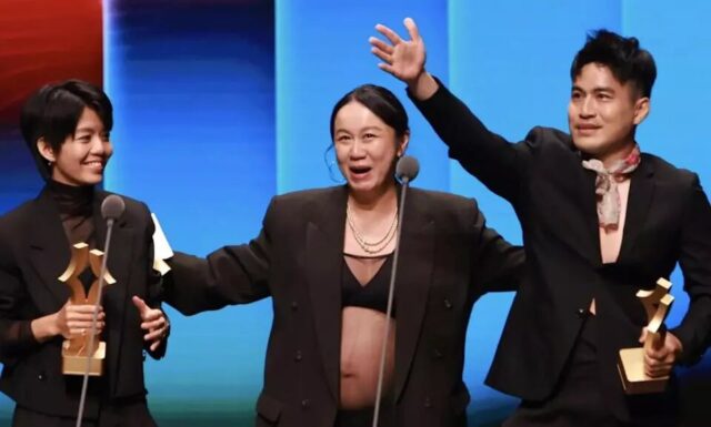 《Family Triangle》舞台劇相關畫面。
