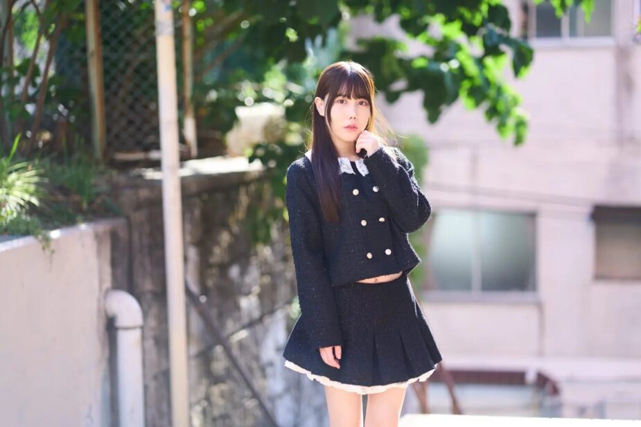 葛城美緒曾以女團成員身分進入演藝圈。