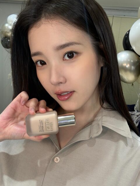 IU與李鍾碩於7月10日證實分手。