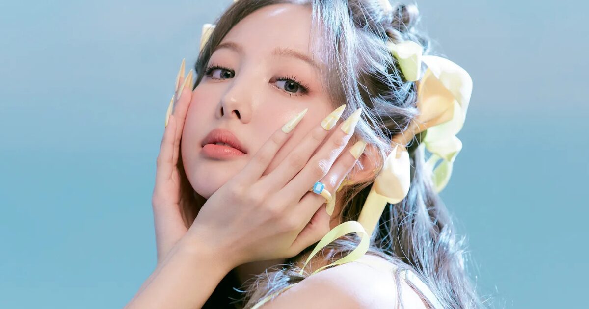 TWICE娜璉被傳可能離開JYP Entertainment。