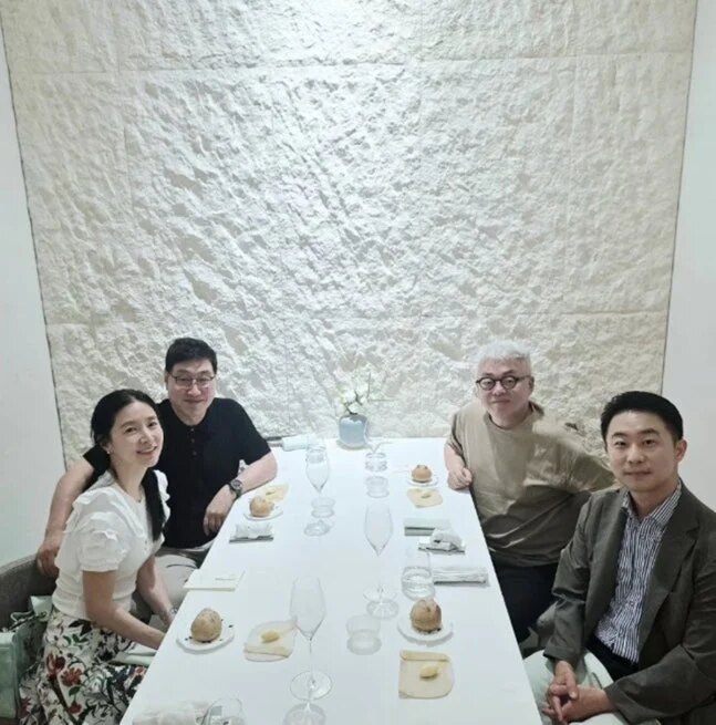鄭浩英75歲外貌狀態受到關注。