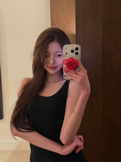 張員瑛在Instagram公開多張近況照。