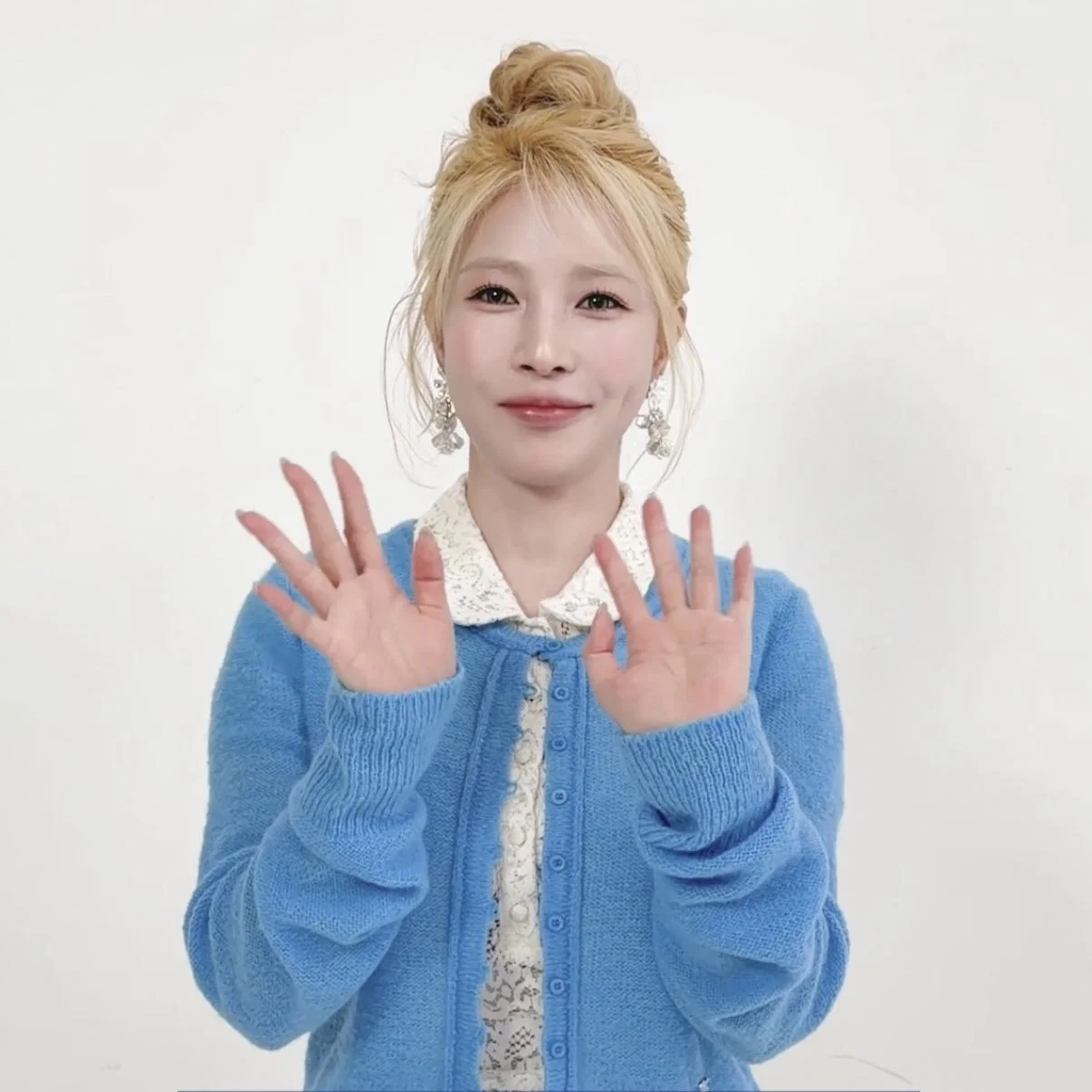 더쿠 (theqoo)