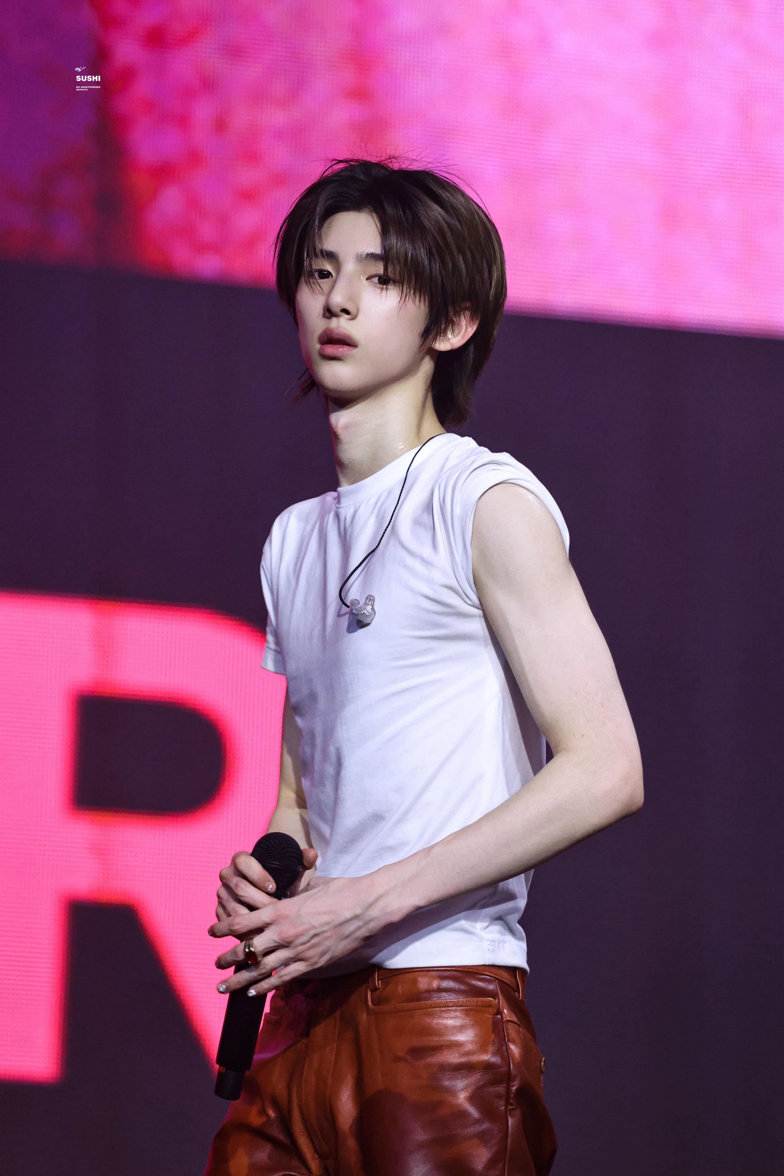 더쿠 (theqoo)