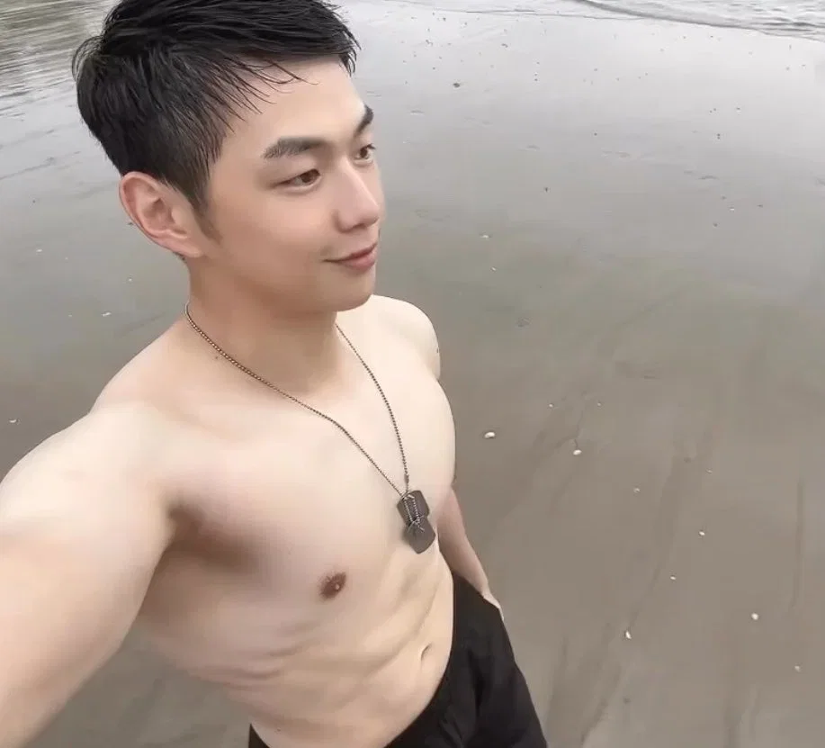 더쿠 (theqoo)