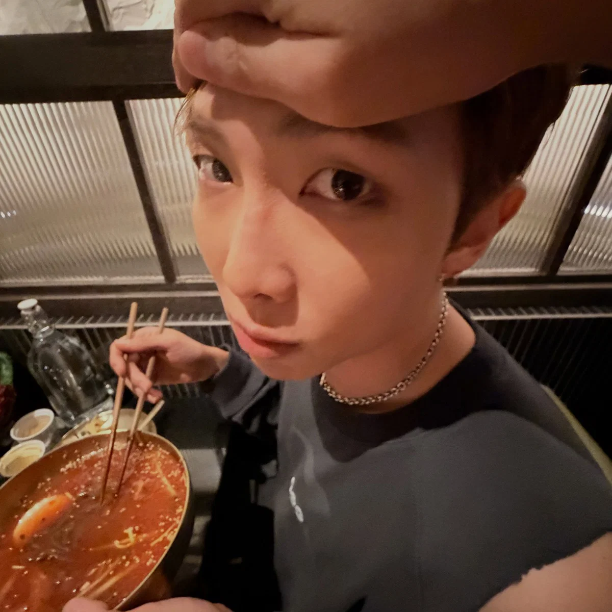 더쿠 (theqoo)