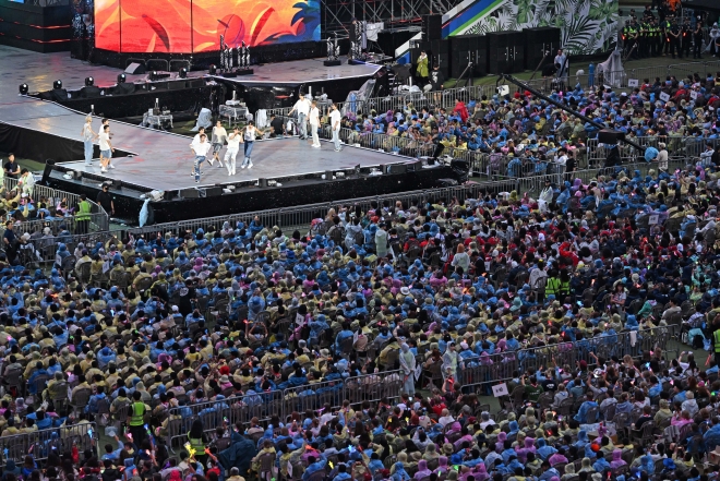 K팝 슈퍼라이브 콘서트 '뜨거운 열기' [서울포토]