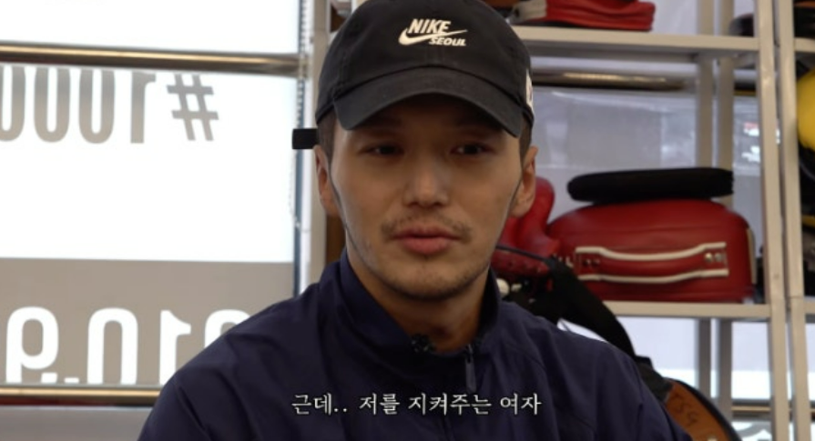 画像出典：YouTube@Choosunghoon_ajossi